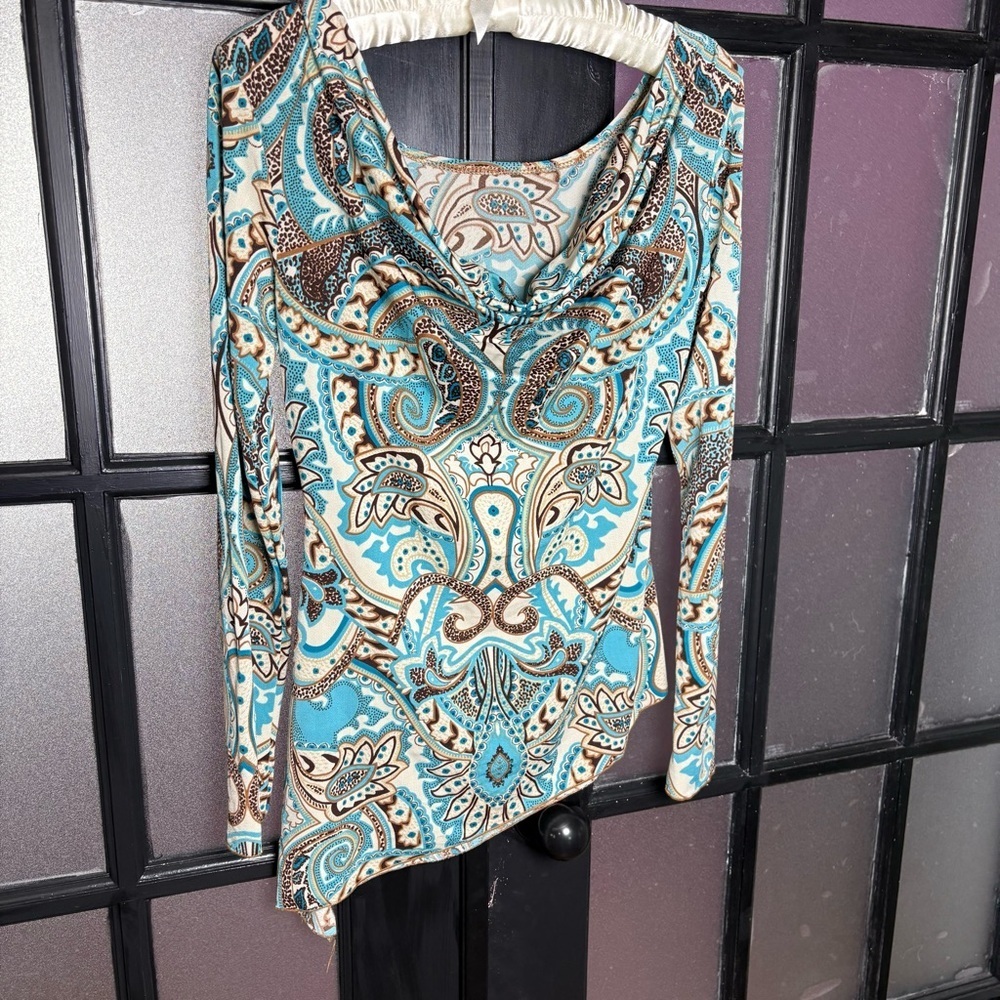Maurices Y2K Paisley Long Sleeve Scoop Neck Boho Top Size Medium - Picture 3 of 6